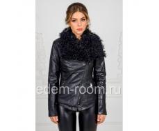 Чёрная куртка из эко-кожи с меховым воротником  Артикул:RS-719-CH