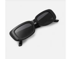 1 шт. женские маленькие прямоугольные модные солнцезащитные очки, подходящие для ежедневного ношения, с футляром для очков АРТИКУЛ: sW200715152101127