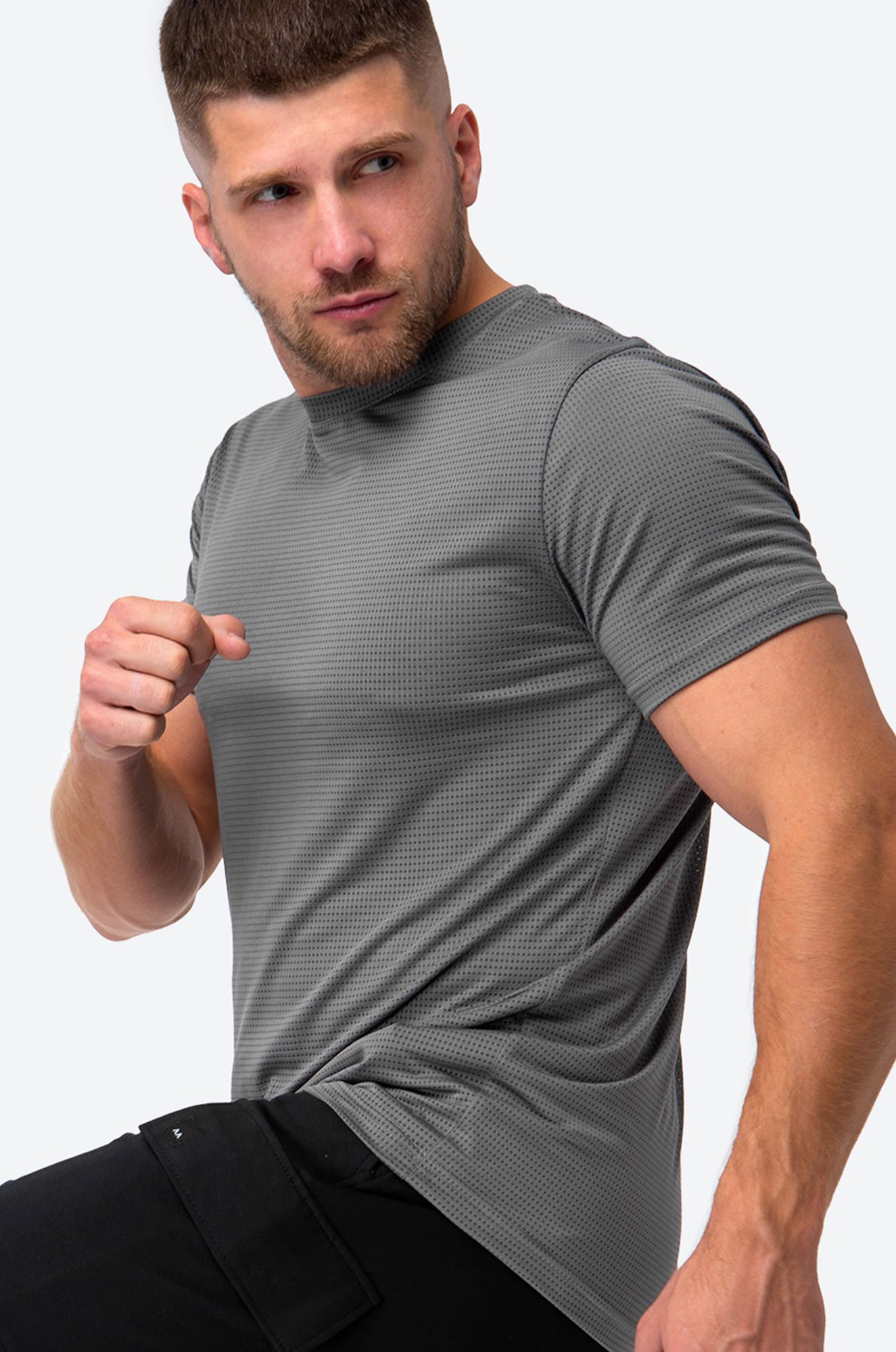 Артикул: HF9141 Мужская базовая футболка с перфорацией