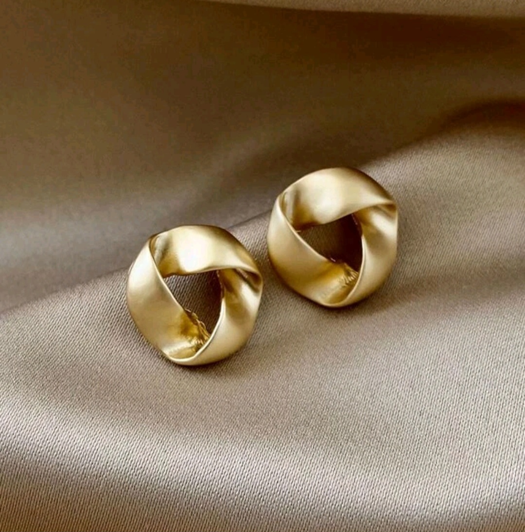 ПРИСТРОЙ!!!   Серьги гвоздики Twist Geo Stud Earrings