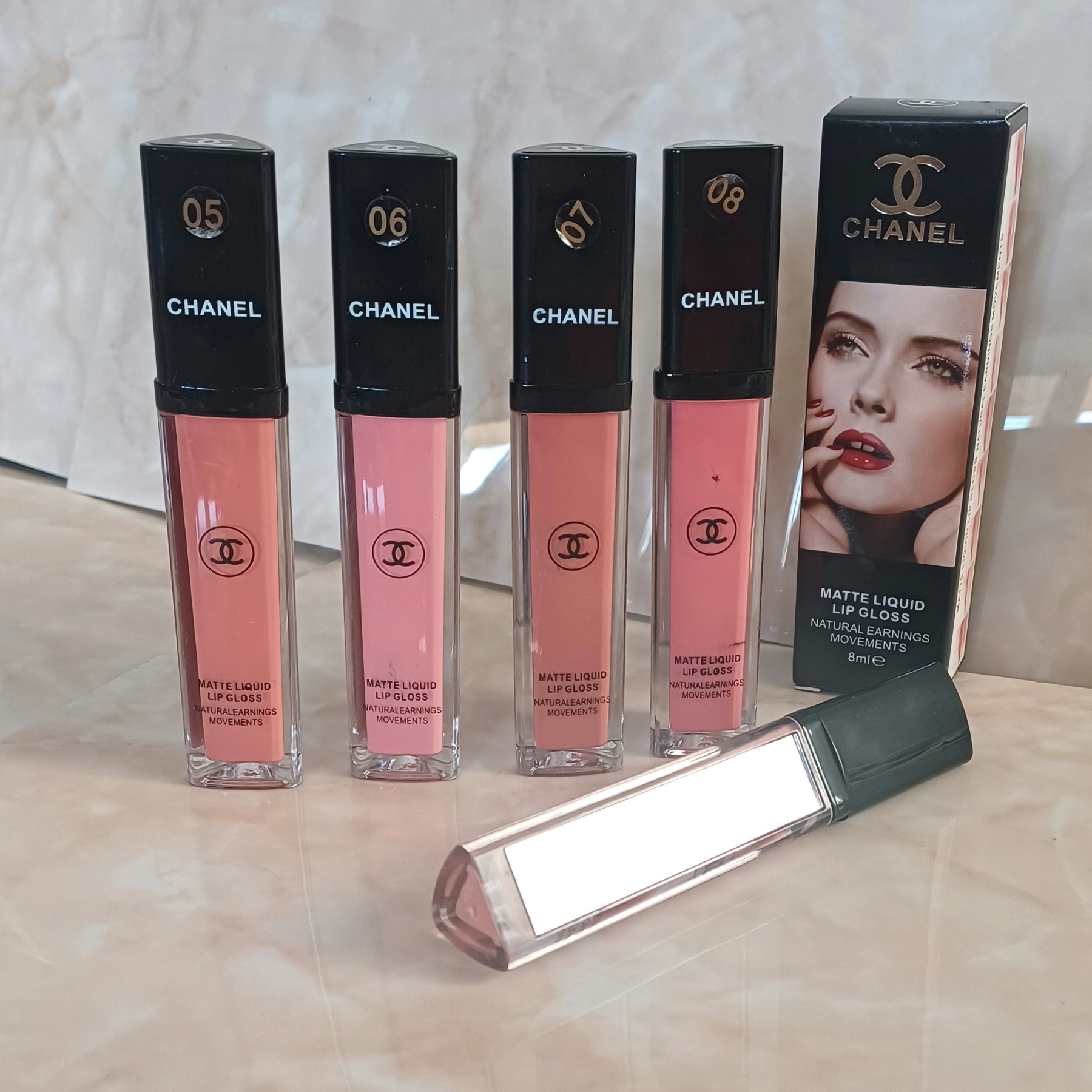 ПРИСТРОЙ!!! 05, 08 нет Цена за 1 шт. Жидкая помада Chanel Matte Liquid Lip Gloss с зеркалом. Китай