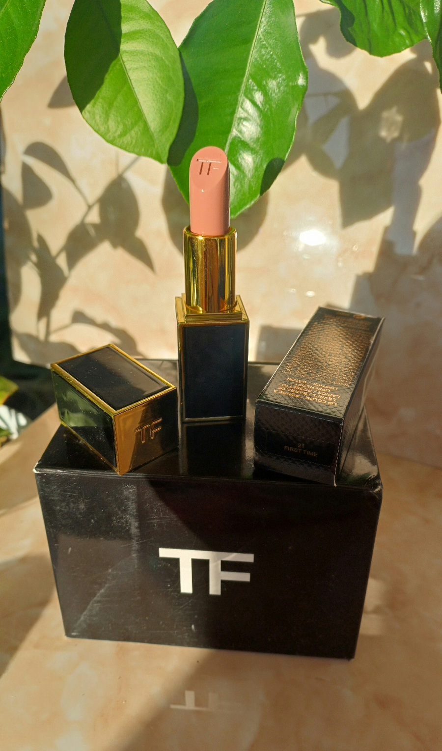 ПРИСТРОЙ!!! Цена за 1шт. Помада Tom Ford Lip Color 3g  (реплика)