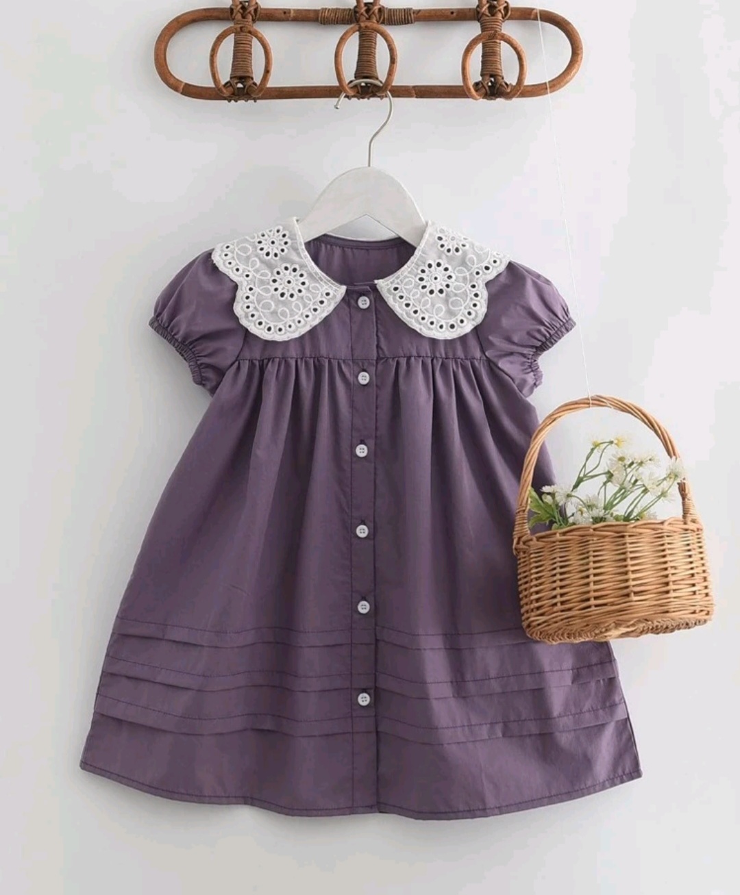 Toddler Girls Contrast Eyelet Embroidery Statement Collar Puff Sleeve Dress