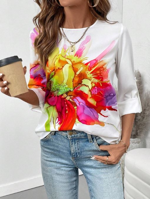 SHEIN LUNE Women's Floral Printed Round Neck Short Sleeve Casual Blouse SKU: sz2407310590981466