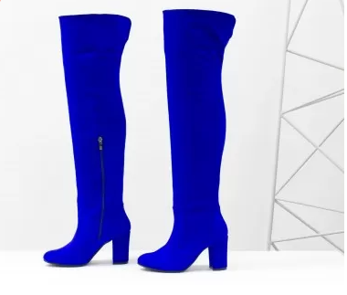 Сексуальные ботфорты на устойчивом каблуке, выполнены из натуральной замши насыщенного ярко-синего цвета, Коллекция Осень-Зима от Джино Фиджини, М-18127-И2-01