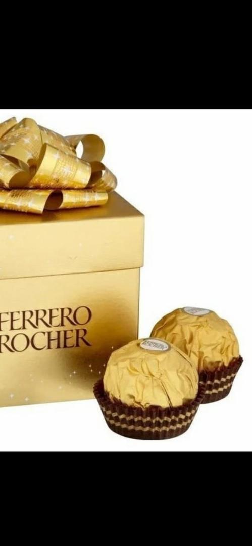 Конфеты в подарочной упаковке  "Ферейро"