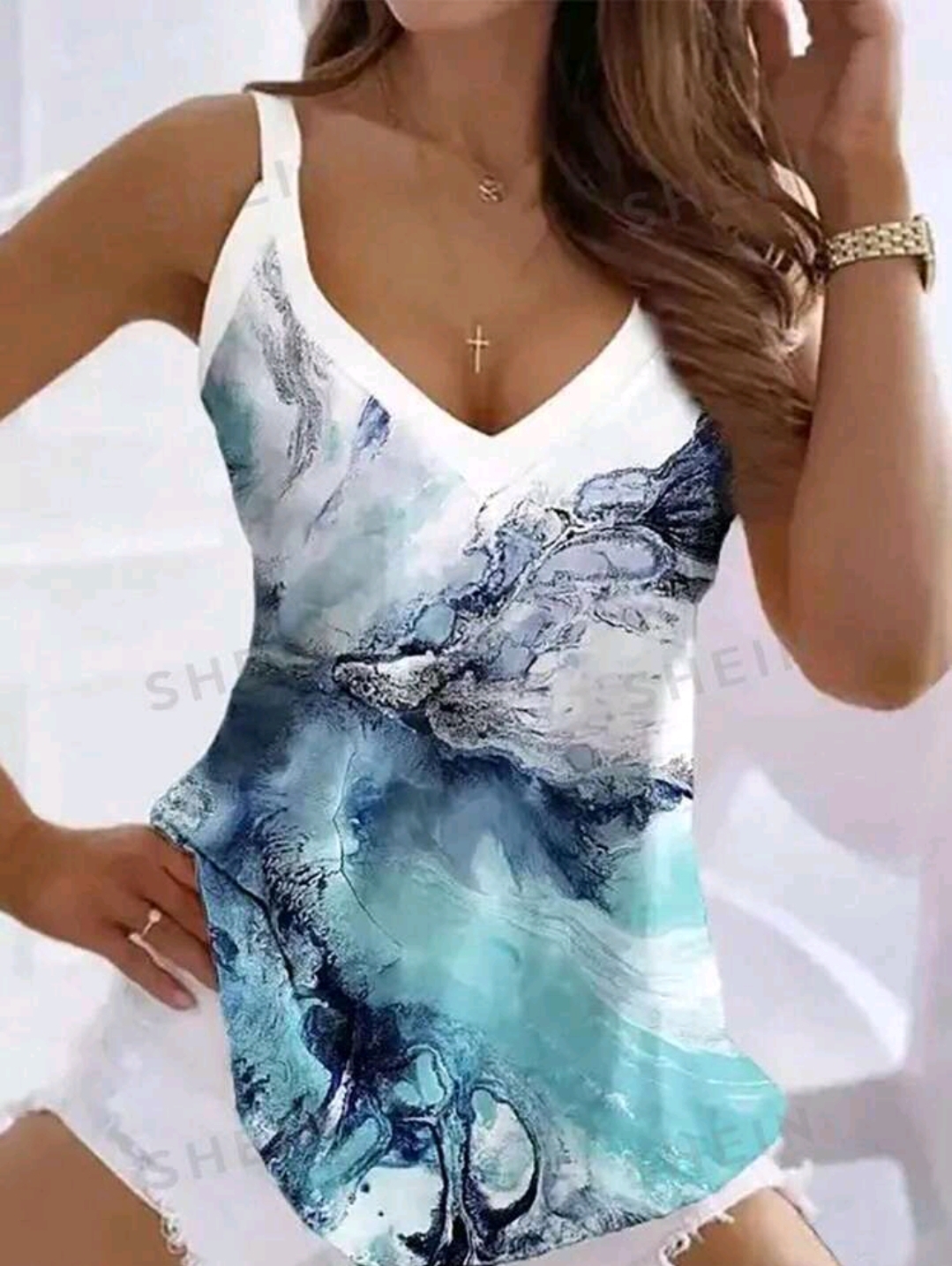 SHEIN LUNE Women's Abstract Ocean Color Printed Camisole Top With Contrast Neckline For Spring And Summer